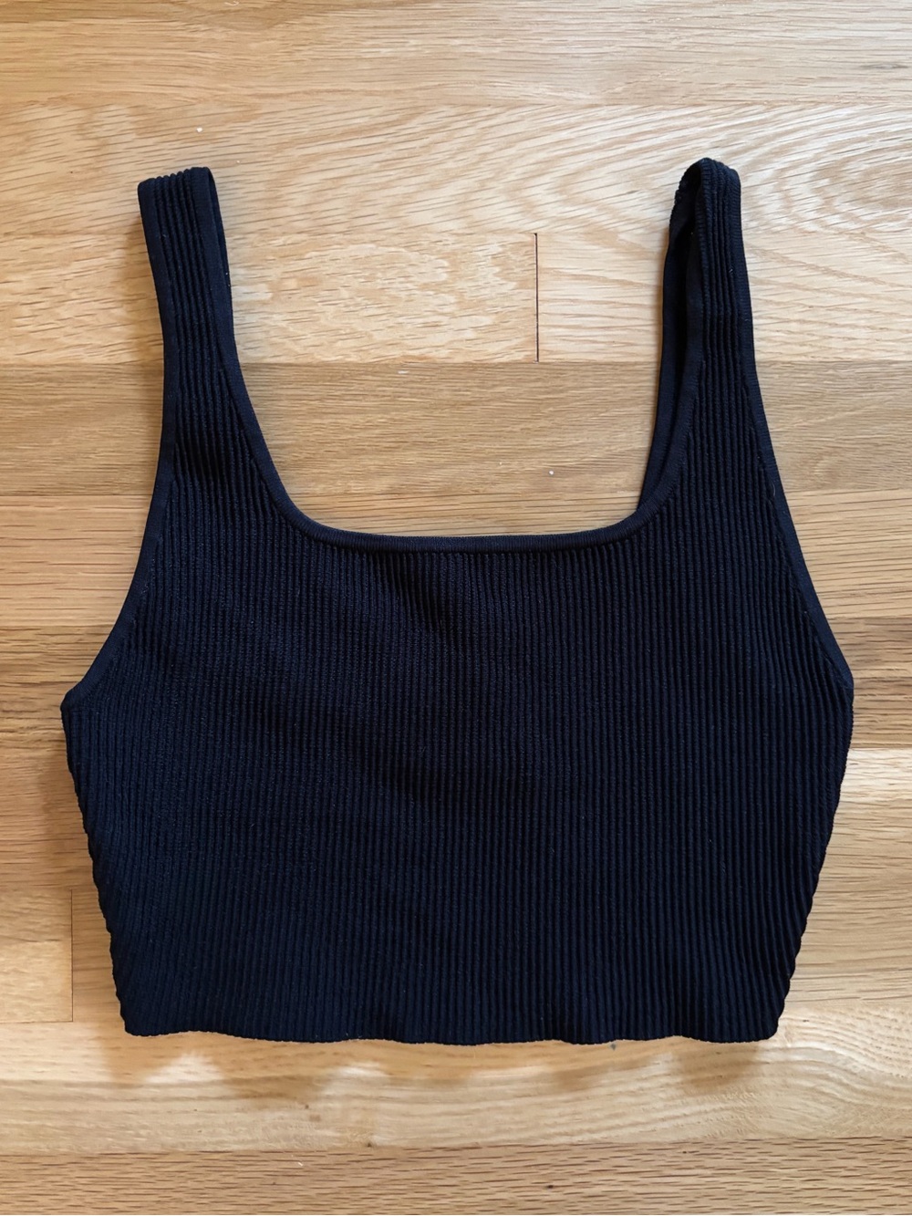 Aritzia babaton squareneck cropped tank in Black